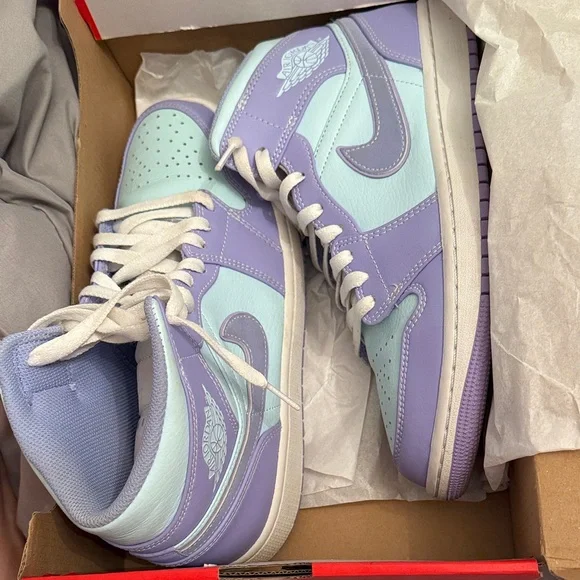 Ai Jordan 1 Mid ‘Purple Pulse’ - Picture 2 of 4